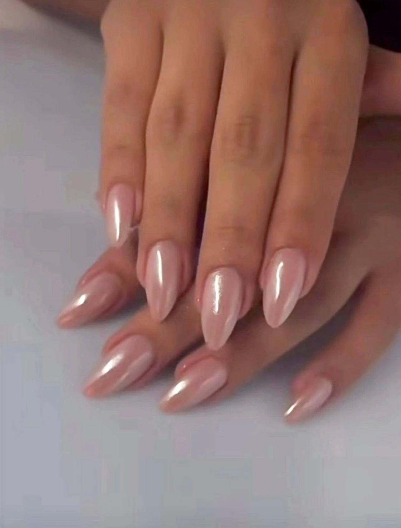 Short Almond Mirror Pink Press ons