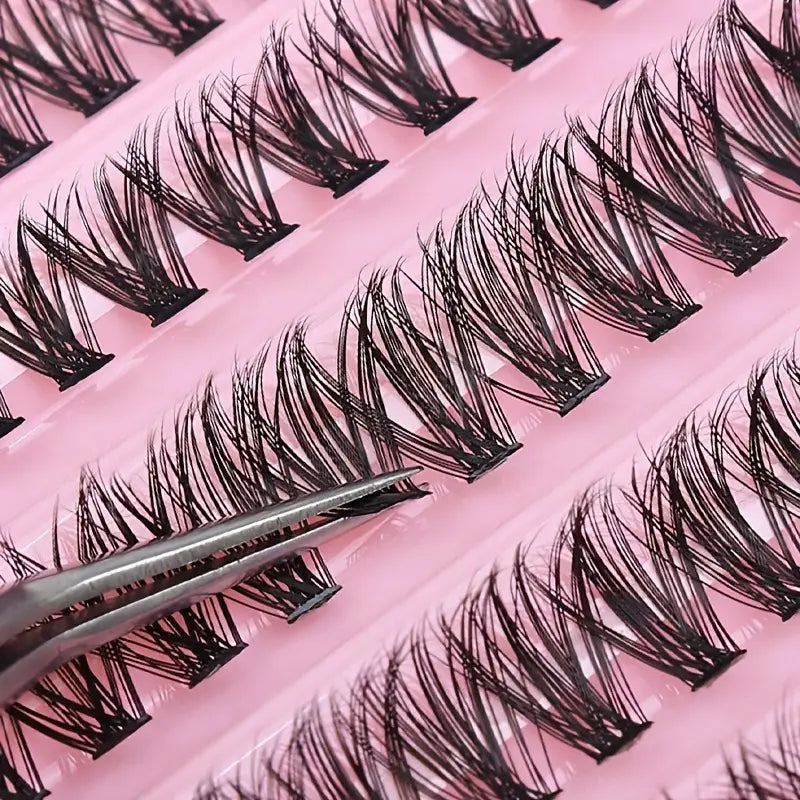 200 Cluster Lashes – 30D Volume (Only Lashes)