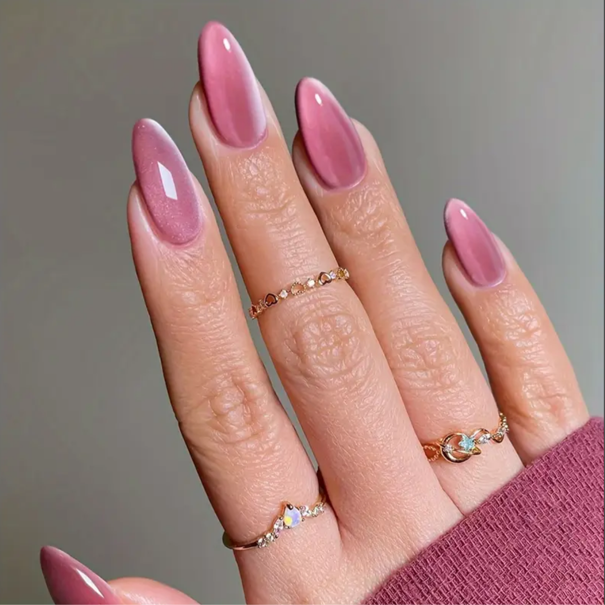 Almond shape pink cat eyes press on nails