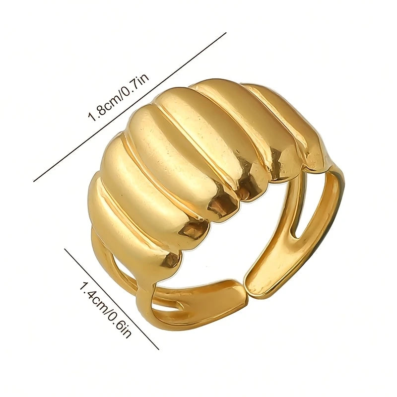 Spiral Muse Ring