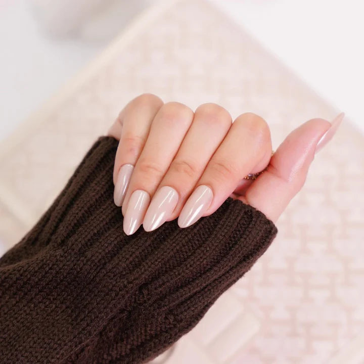 Hailey Gold Chrome Press-on Nails