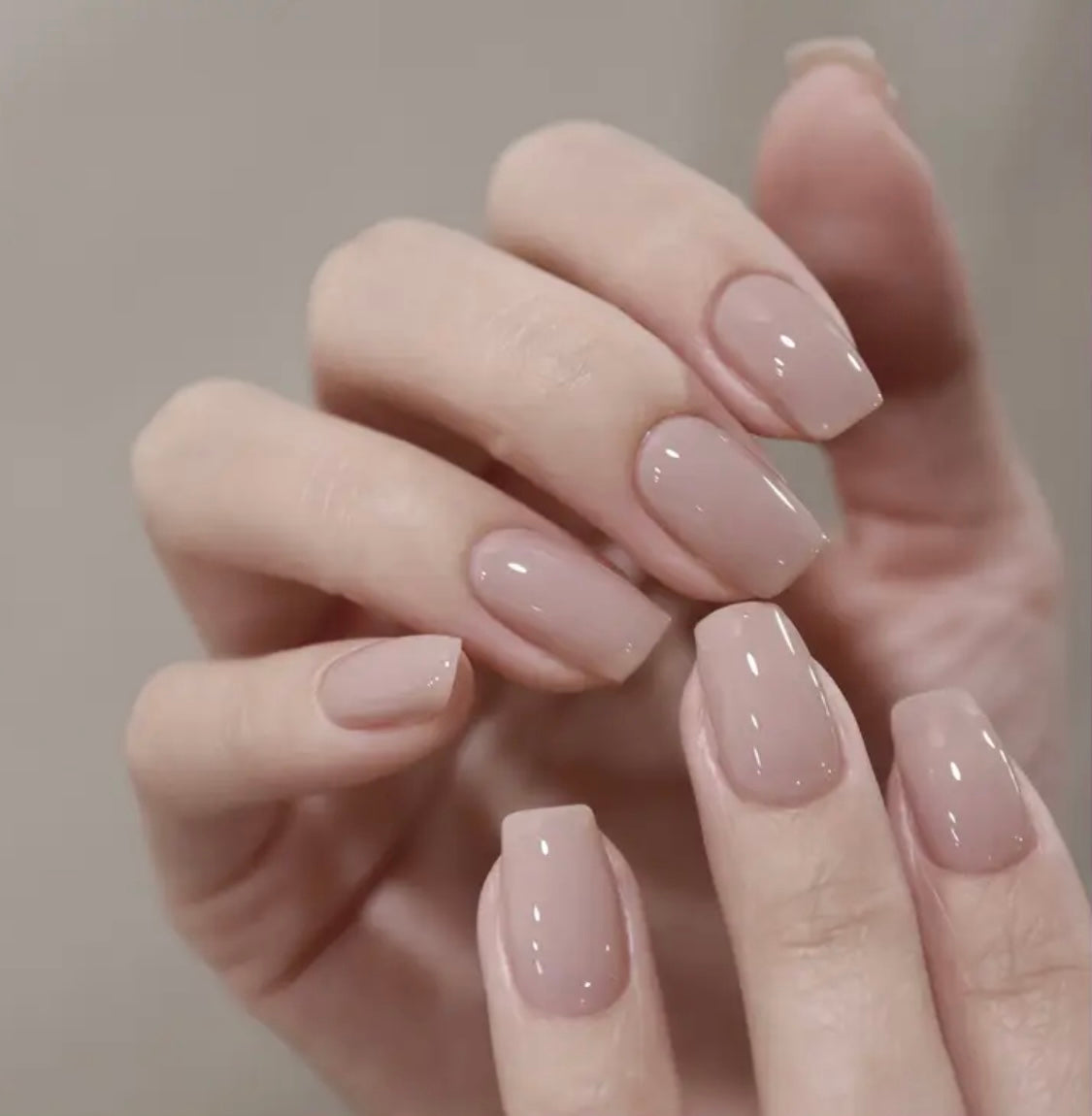 Nude Pink short square press on nails