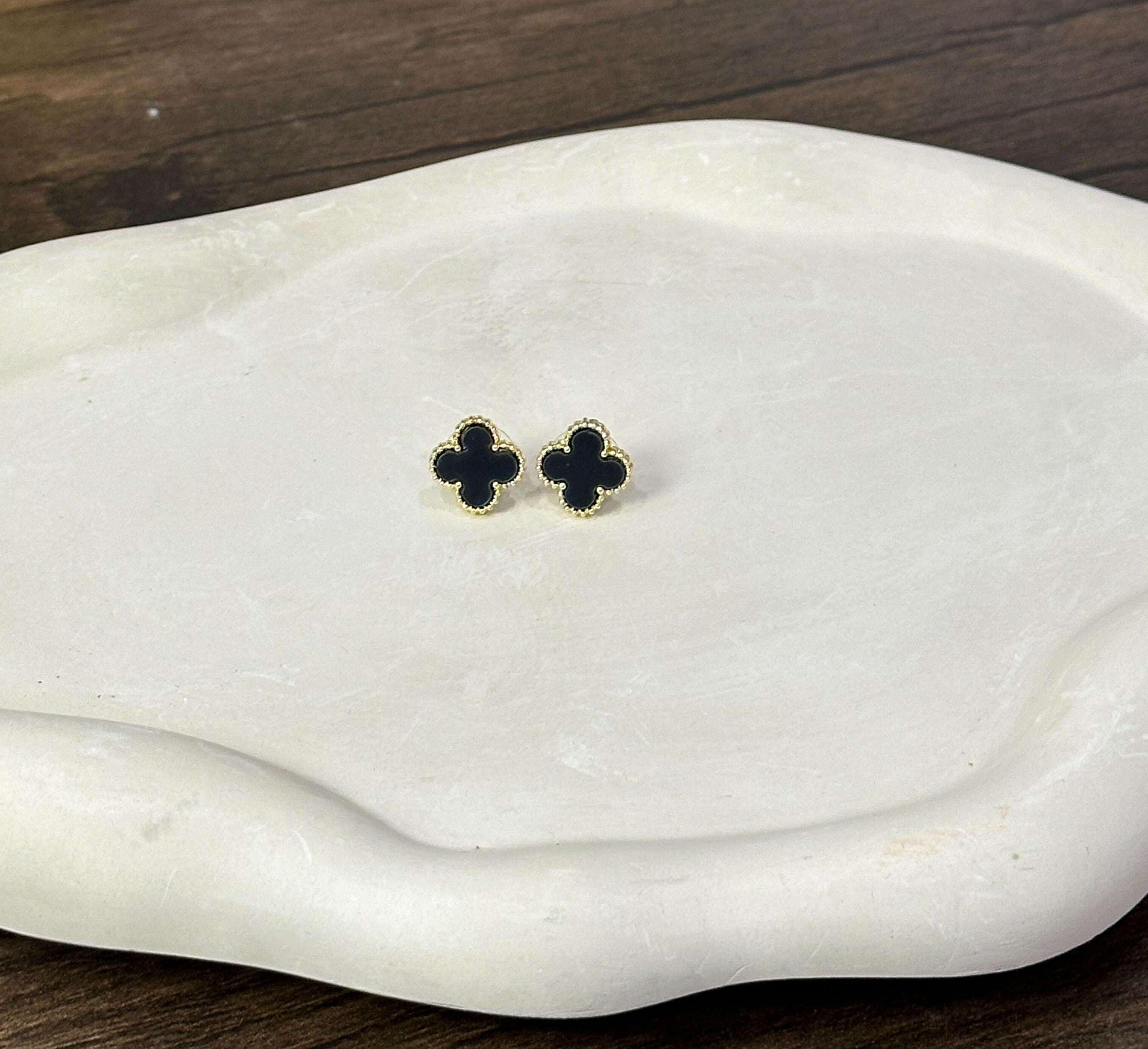 Minimal Clover Stainless Steel Ear Studs