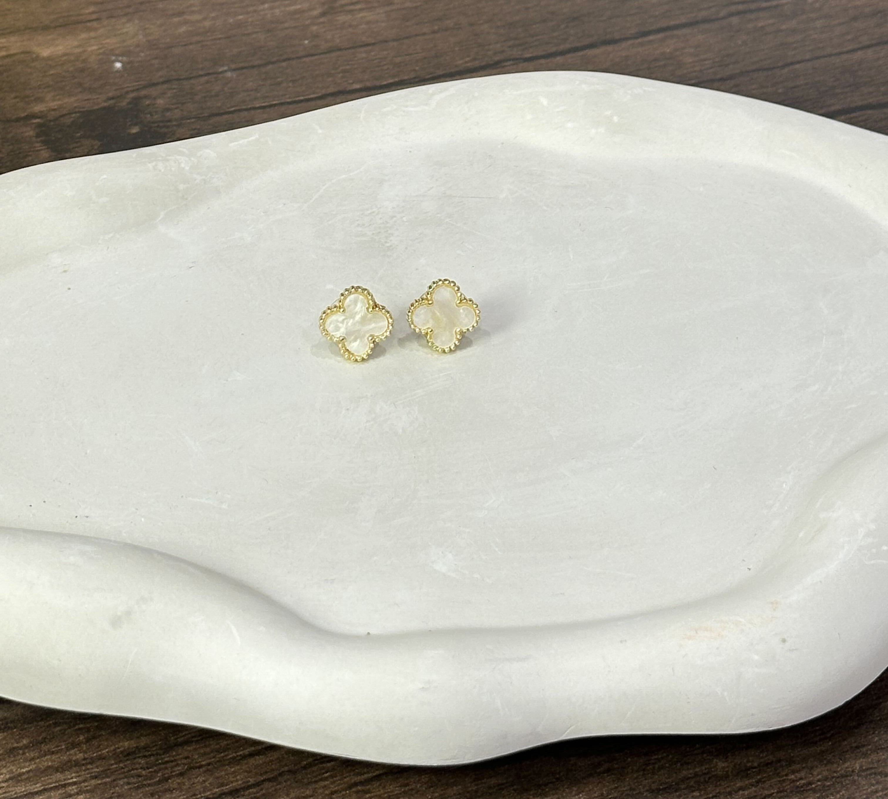 Minimal Clover Stainless Steel Ear Studs