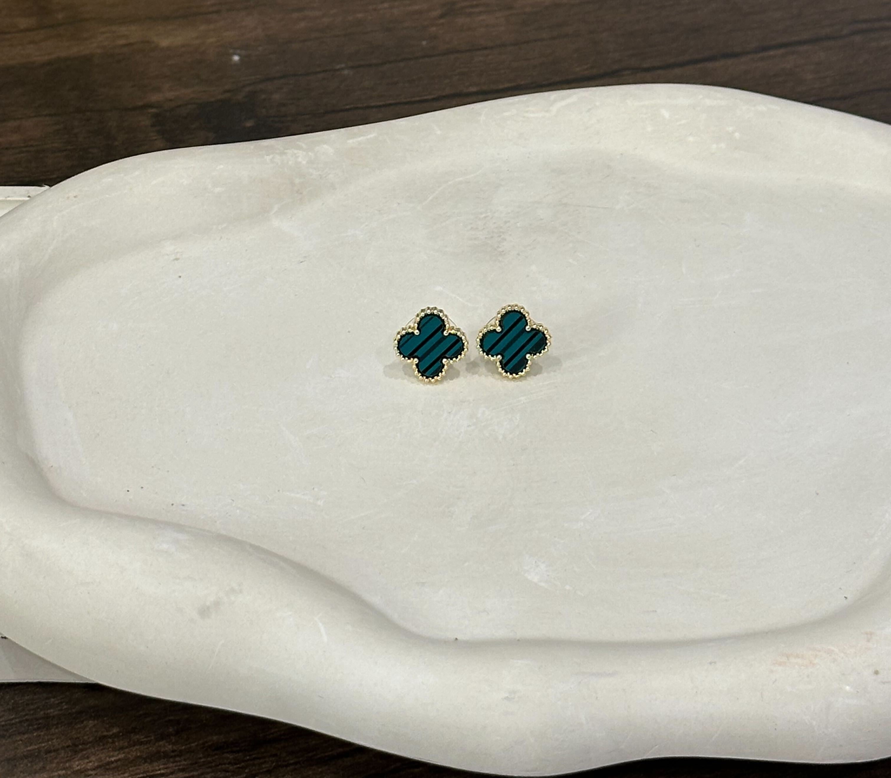 Minimal Clover Stainless Steel Ear Studs