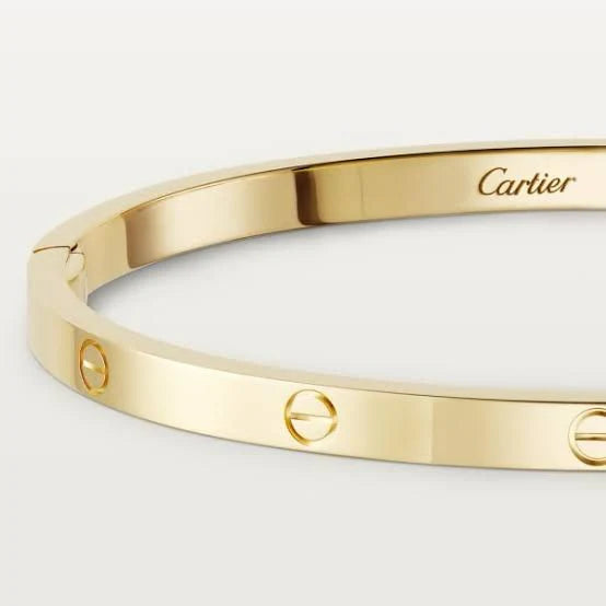Timeless Love Bangle – Premium Stainless Steel Bracelet